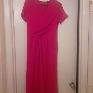 Red kapri Jumper size Large  Dresses Large